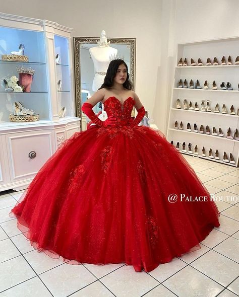 Red Quince Dress, Burgundy Quinceanera Dresses, Quinceanera Dresses Red, Mexican Quinceanera Dresses, Quinceanera Themes Dresses, Sweet 16 Dress, Quince Dresses Mexican, Quinceñera Dresses, Red Ball Gown