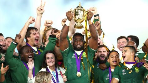 What is hope? Tales from South Africa - E-Tangata Springboks Rugby South Africa Wallpaper, Springboks Rugby South Africa, South African Game Reserves, Siya Kolisi, Rugby Images, What Is Hope, Family Day Quotes, Rugby South Africa, 2010 World Cup South Africa