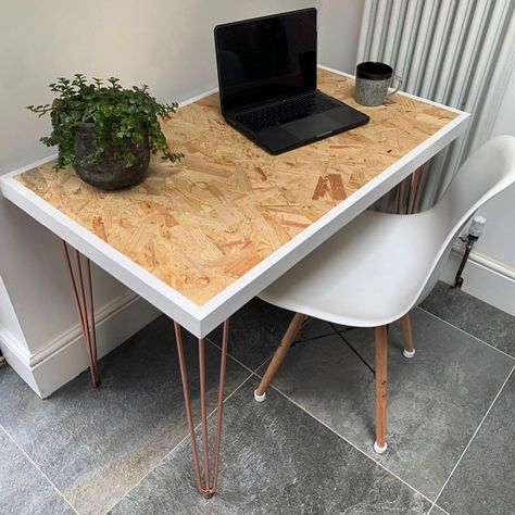 Osb Desk, Osb Design, Tiny Home Office, Desk Ideas, Diy Desk, Office Table, Furniture Making, Office Design, Plywood