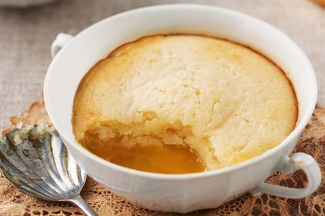 Lemon Curd Pudding, Self Saucing Pudding, Hot Desserts, Winter Dessert, Lemon Pudding, Winter Desserts, Sweet Sauce, Sweet Delights, Lemon Recipes