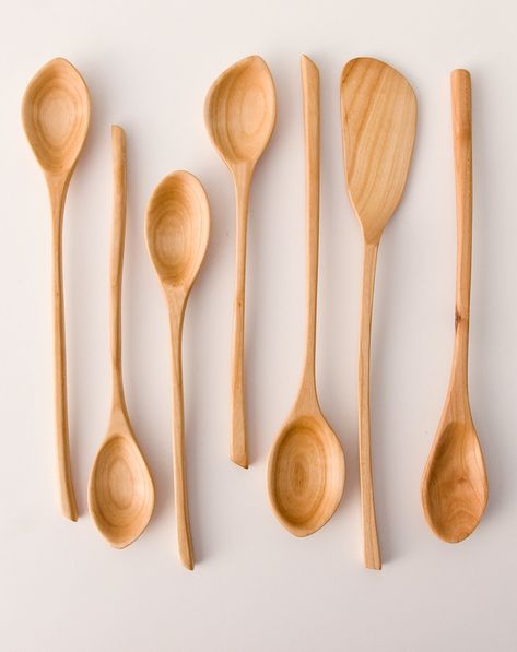 Wooden Spoon Carving, Wood Kitchen Utensils, Hand Carved Wooden Spoons, Handmade Wooden Spoons, Wood Spoon Carving, Spoon Art, Carved Spoons, Wood Utensils, Wooden Kitchen Utensils