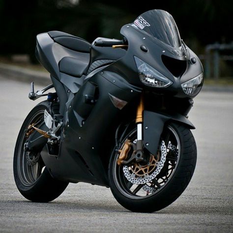 RATE IT 1-10 ✔️ Kawasaki Zx6r 636, Kawasaki Ninja 636, Bmw Motorcycle S1000rr, Ninja Bike, Hd Sportster, Kawasaki Zx10r, Kawasaki Bikes, Custom Sport Bikes, Motorcycle Ride