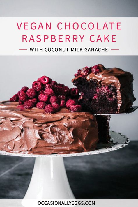 Vegan Cake Filling Ideas, Vegan Chocolate Strawberry Cake, Vegan Chocolate Raspberry Cake, Vegan Raspberry Cake, Vegan Chocolate Raspberry, Raspberry Chocolate Cake, Vegan Chocolate Recipes, Best Vegan Desserts, Healthy Chocolate Recipes