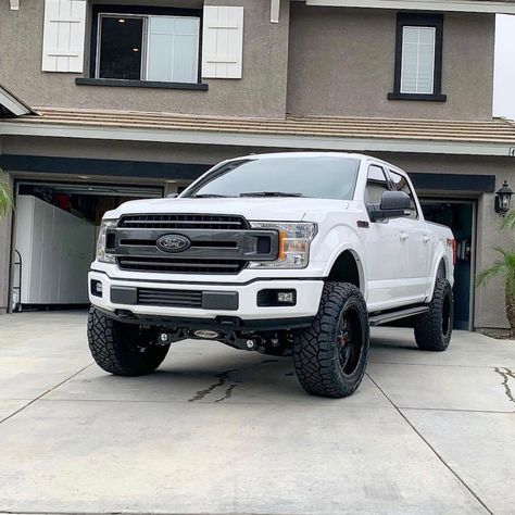 White F 150 Lifted, White F150, 2011 Ford F150, 2018 Ford F150, Ford F150 Xlt, Ford Trucks F150, Lifted Ford, White Truck, Dream Vehicles