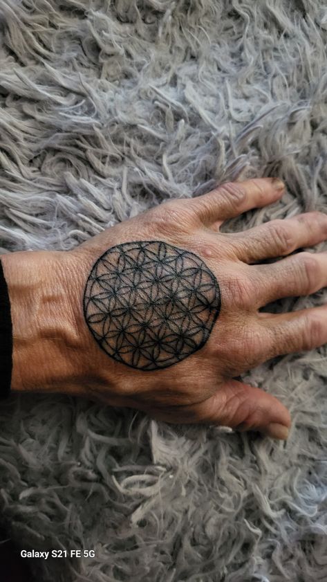 Flower Of Life Hand Tattoo, Flower Of Life Tattoo, Sacred Flower, Mantra Tattoo, Blackout Tattoo, Seed Of Life, Hand Tattoo, Forearm Tattoo, Flower Of Life