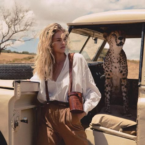 White Vintage Aesthetic, Outfit Ideas Brown, Safari Outfit Women, Moda Safari, Safari Outfit, Safari Outfits, Vintage Safari, Safari Chic, Looks Country