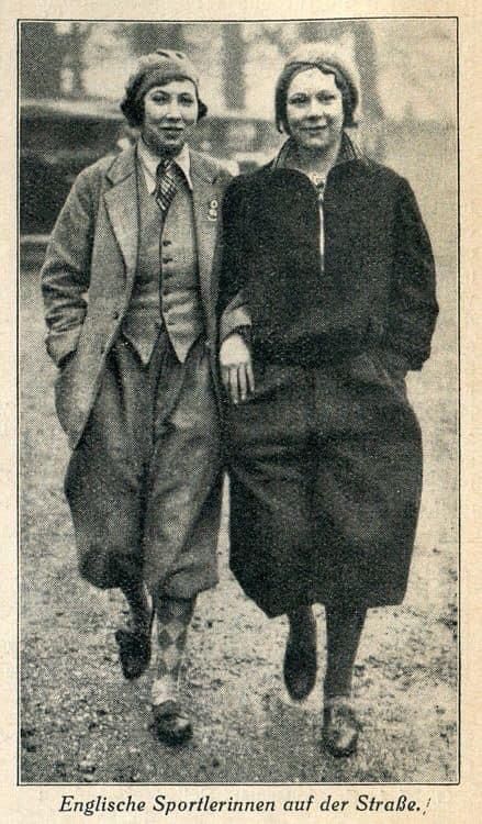 Golf Photos, Tweed Ride, 1920s Women, Plus Fours, Vintage Golf, 1930s Fashion, 1920s Fashion, Historical Dresses, Vintage Photographs