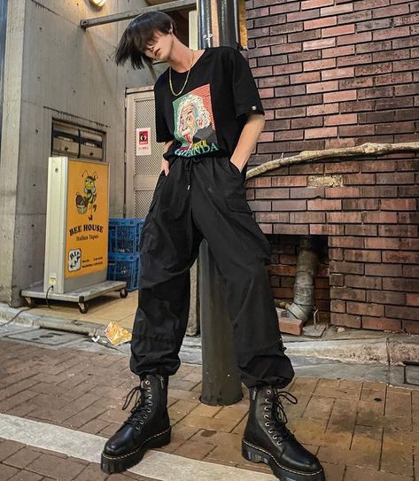 Alt Style Men, Edgy Outfits Men, Casual Outfits Mens, Casual Techwear, Techwear Outfits, Alt Outfits, Outfit Ideas Casual, Estilo Punk, Streetwear Men