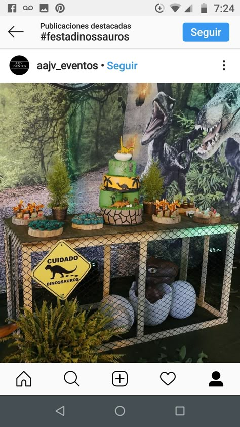 Fête Jurassic Park, Dinosaur Boys Room Decor, Jurassic Park Birthday Party, Jurassic Park Party, Dinosaur Birthday Theme, Jurassic Park Birthday, Carnival Birthday Party Theme, Dinosaur Party Decorations, Dinosaur Birthday Cakes