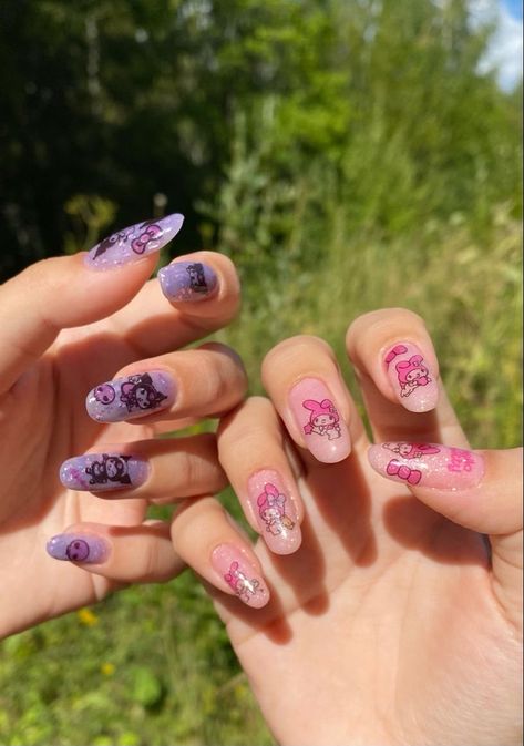 Kuromi And My Melody Nails Acrylic, My Melody And Kuromi Nail Art, Cute Kuromi Nails, Kuromi Short Nails, Melody And Kuromi Nails, Kuromi Inspired Nails, Kurumi Nails, Kuromi Nail Designs, My Melody And Kuromi Nails