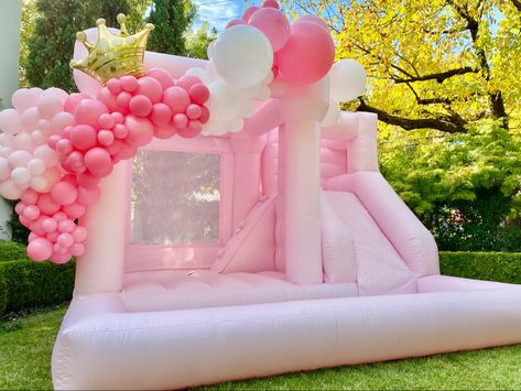 Balloon Bounce House, Pink Bouncy House, Princess Bounce House, Pink Bounce House, Pink Bounce House With Balloons, Purple Bounce House, Underwater Birthday, Inflatable Bouncy Castle, Anime Crush