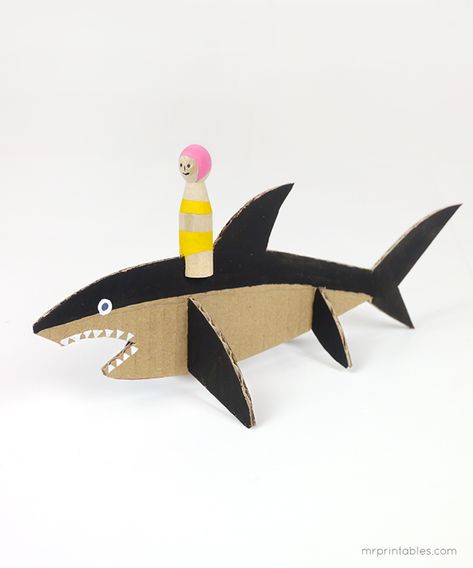 Animales marinos de cartón descargables11 Mr Printables, Cardboard Animals, Cardboard Toys, Folding Origami, Summer Crafts For Kids, Clothespin Dolls, Diy Summer, Children Play, Cardboard Art