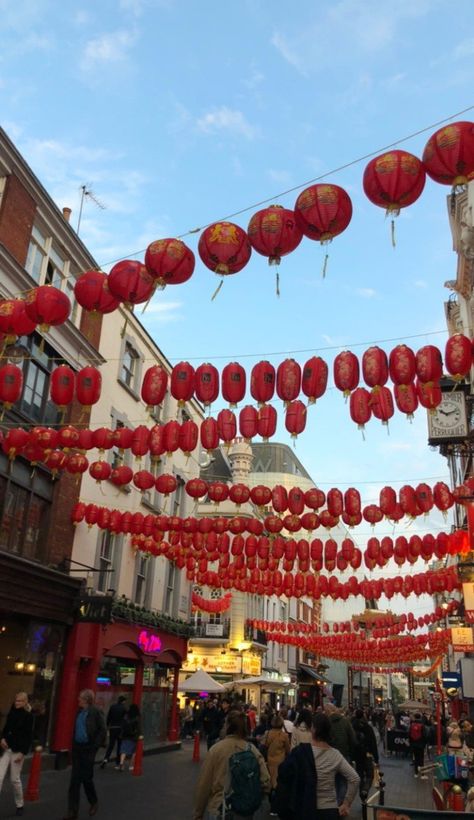 Los Angeles Chinatown, Chinatown New York City, China Town Los Angeles, Chinatown Aesthetic, Shape Project, Chinatown Los Angeles, Koreatown Los Angeles, New York Chinatown, 2024 Energy