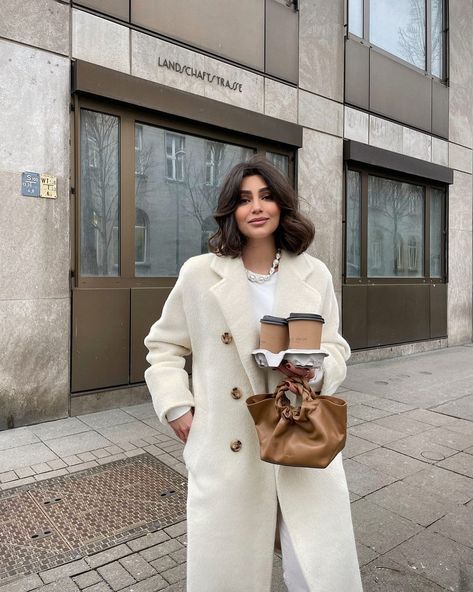 Ayda Hadi, Fashion Ideas, Running Errands, Instagram Account, A Photo, Trench Coat, Cool Outfits, Going Out, Running