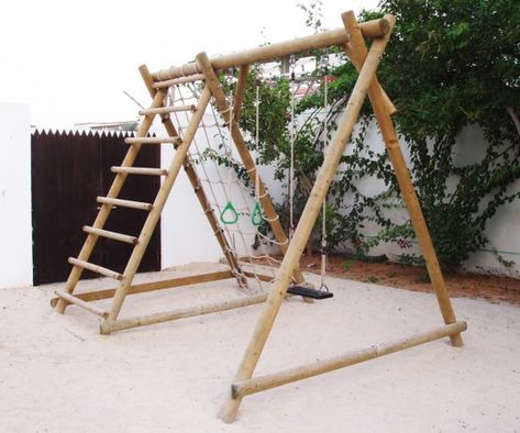 Just the climbing part Como Plantar Pitaya, Kids Climbing Frame, Outdoor Kids Play Area, Diy Swing, Climbing Frames, Play Garden, Diy Playground, Wooden Swing, Kids Garden