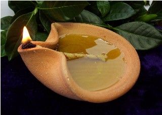 Canaanite Oil Lamp Reproduction Ancient Oil Lamp Clay, Biblical Oil Lamp, Clay Oil Lamp, Ceramic Oil Lamp, Ancient Lamp, Ancient Oil Lamp, Biblical Times, Parables Of Jesus, Make A Lamp