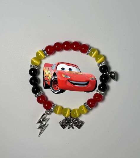 Lightning Mcqueen Bracelet, Tow Mater, Pop Jewelry, Birthday Basket, Bracelet Inspiration, Bracelets Ideas, Friend Activities, Movie Gift, Diy Bracelet Designs