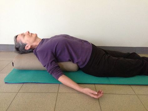 Restorative Yoga: Supported Fish Pose Fish Pose Yoga, Restorative Yin Yoga, Restorative Yoga Sequence, Restorative Yoga Poses, Fish Pose, Yoga Bolster, Coconut Health Benefits, Pose Yoga, Restorative Yoga