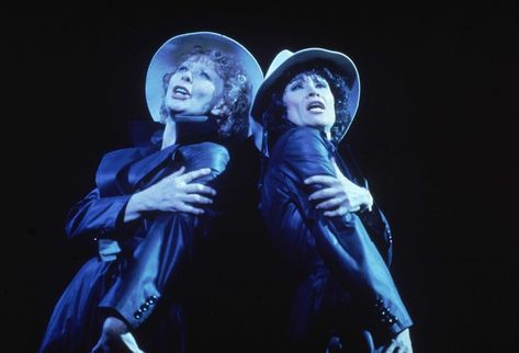 Actresses (L-R) Gwen Verdon as Roxie Hart & Chita Rivera as Velma Kelly in scene fr. the original Broadway production of the musical "Chicago." (New York) From New York Public Library Digital Collections. Costume Ideas School, Velma Kelly, Gwen Verdon, Chicago Broadway, Chicago Costume, Betty Buckley, Chicago The Musical, Roxie Hart, Chicago Musical