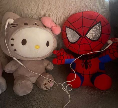 hello kitty and spider-man sharing earbuds pfp Spiderman And Hello Kitty Pfp, Matching Pfp Spiderman And Hello Kitty, Sharing Pfp Couple, Hello Kitty Spider-man, Hello Kitty And Spiderman Pfp Matching, Sharing Earbuds, Spiderman X Hello Kitty, Spider Man And Hello Kitty, Spiderman And Hello Kitty