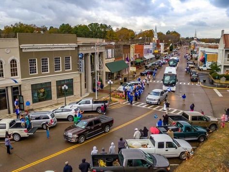 Just 30 Minutes From Oxford, Water Valley Is The Perfect Mississippi Day Trip Destination Things To Do In Mississippi, Oxford Mississippi, Oxford Ms, Only In Your State, Quiet Beach, 20 Century, Cute Boutiques, The Best Day, Historic Buildings