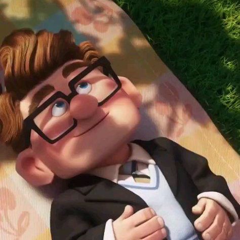 Carl Frederickson, Up Carl Y Ellie, Up Carl And Ellie, Up 2009, Up Pixar, Up The Movie, Film Up, Real Love Quotes, Cute Couple Dp