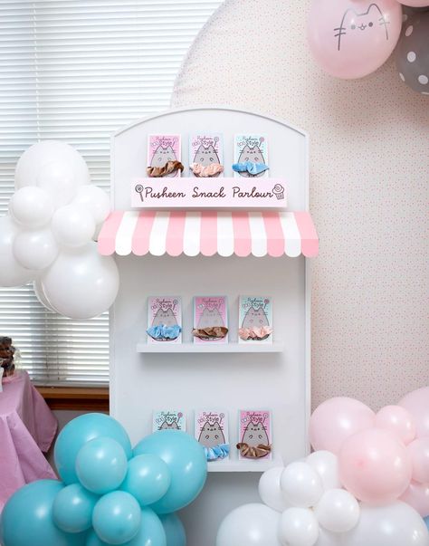 Pusheen Birthday Party Ideas Diy, Pusheen Party Decorations, Pusheen Party Favors, Pusheen Party Printables, Pusheen Birthday Party Ideas, Pusheen Birthday Party, Birthday Pusheen, Pusheen Cat Birthday Party Invitations, Pusheen Birthday