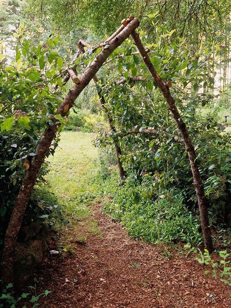 39 Beautiful Garden Trellis, Arbor Inspirations To Enhance Your Landscaping Garden Archway, Country Garden Decor, Garden Decoration Ideas, Sensory Garden, Garden Arbor, Have Inspiration, Woodland Garden, My Secret Garden, Garden Gate