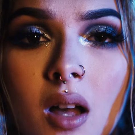 Lip Piercing Medusa, Septum Piercing Aftercare, Zhavia Ward, Piercing Medusa, Upper Lip Piercing, Septum Piercings, Medusa Piercing, Face Piercings, Steal Her Style