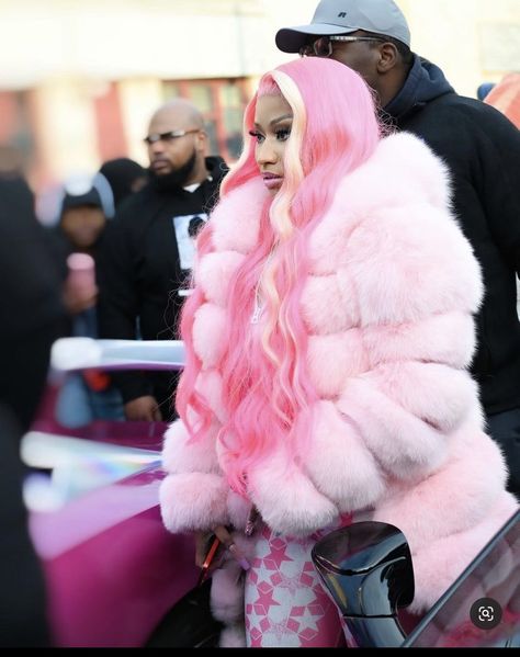 🦄 on Twitter: "Nicki Minaj for #WeGoUp… " Nicki Minaj Wig, Fivio Foreign, Nicki Minaj Concert, Nicki Minaj Hairstyles, Nicki Minaj Outfits, Hot Pink Hair, Birthday Dress Women, Nicki Minaj Photos, Love Her So Much