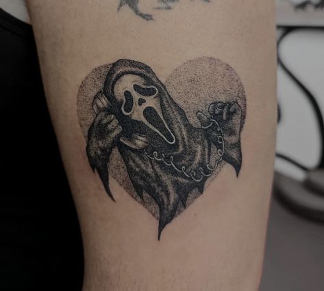 Horror Themed Tattoos For Women, Patchwork Horror Tattoo, Ghostface Heart Tattoo, Stu Macher Tattoo, Tattoo Reborn, Small Ghostface Tattoo, Matching Horror Tattoos, Ghost Face Tattoo Design, Sinner Tattoo