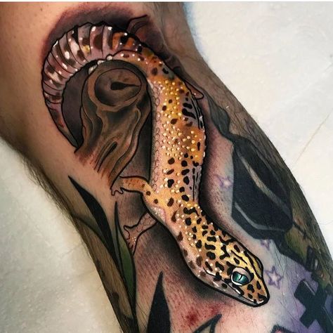 Gecko Tattoo Ideas, Leopard Gecko Tattoo, Salamander Tattoo, Gecko Tattoo, Lizard Tattoo, Frog Tattoo, Wicked Tattoos, Leopard Gecko, Time Tattoos