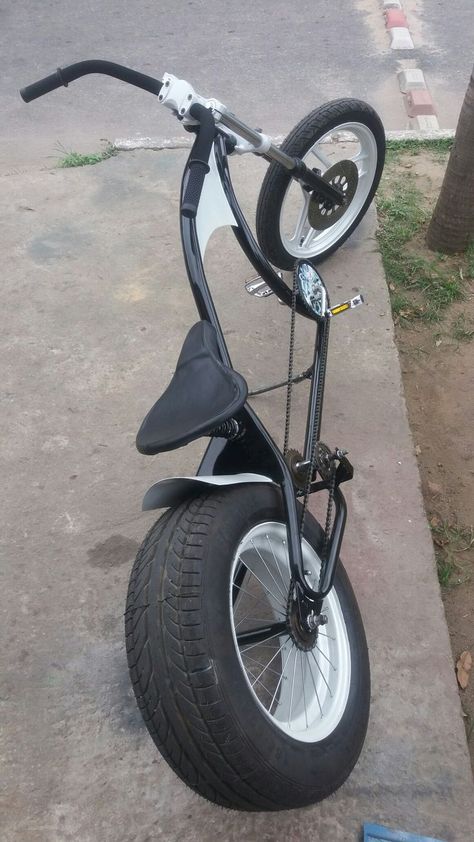 Custom Sport Bikes Motorcycles, Low Rider Bike Bicycles, Chopper Bicycle, Bike Gadgets, Bike Chopper, Moped Bike, Lowrider Bicycle, Bike Cart, Trike Bicycle