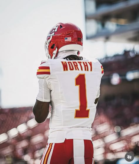 Kansas City Chiefs Aesthetic, Xavier Worthy, Nfl Football Videos, Kansas City Nfl, Chiefs Apparel, Cool Football Pictures, Chiefs Wallpaper, Wallpaper Off White, Nfl Bills