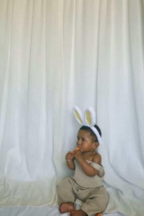 First easter | easter bunny | easter eggs | easter basket | easter pictures | baby boy | at home photoshoot | baby clothes | cute baby | baby photo ideas | cute baby photoshoot | baby inspo | baby ootd | toddler ootd | kids fashion | kids clothing | baby style | diy baby photoshoot | baby outfit inspo | zara baby | baby zara overalls | boy mom | Toddler Easter Pictures, Levi Outfits, Kids Easter Pictures, Easter Baby Photoshoot, Diy Baby Photoshoot, Baby Easter Pictures, Overalls Boy, Baby Photo Ideas, At Home Photoshoot