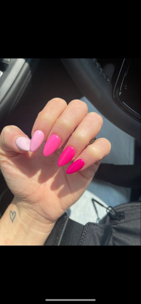 Monochromatic Nails Pink, Monochrome Pink Nails, Monochromatic Pink Nails, Pink Monochromatic Nails, Pink Monochrome Nails, Nails Monochromatic, Nails Monochrome, Monochromatic Nails, Monochrome Nails