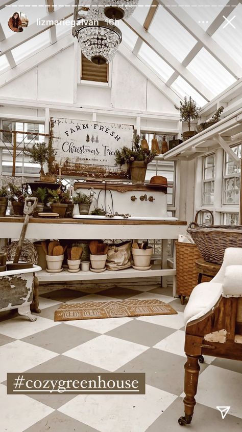 Greenhouse She Shed Ideas, Cottage Greenhouse Ideas, She Shed Potting Shed, Inside Potting Shed Ideas, She Shed Greenhouse Ideas, Potting Shed Organization, Farmhouse Workshop, Potting Shed Interior Ideas, Christmas Greenhouse