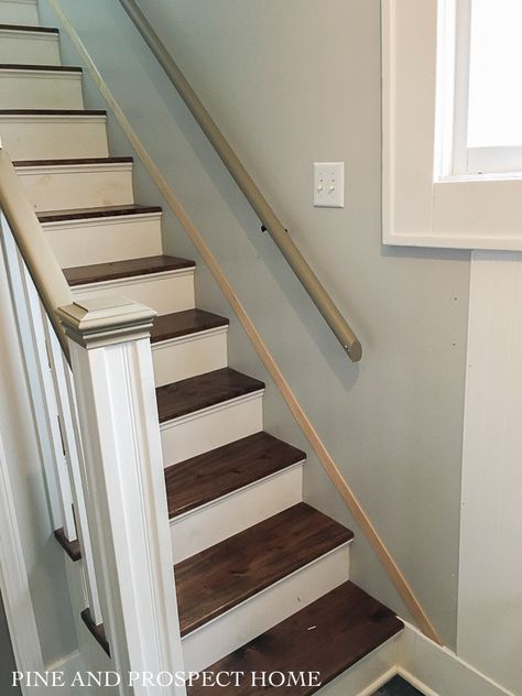 Stair Skirt Board Ideas, Faux Stair Skirting Ideas, Faux Stair Skirt, Diy Stair Skirt, Stair Molding Trim, Beadboard Stairwell, Stair Skirting Ideas, Molding On Stairs, Stairs Molding