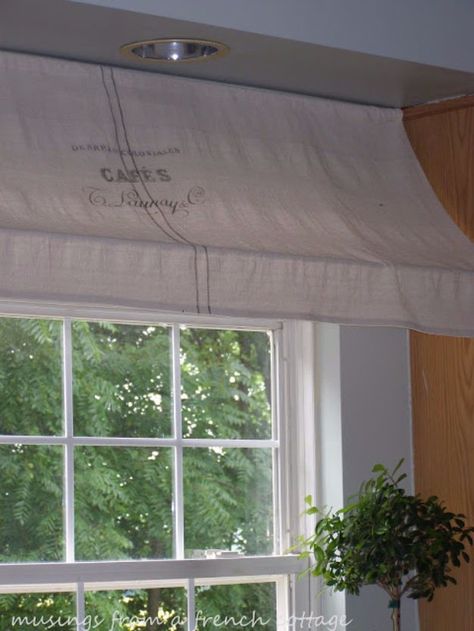 Cool DIY Ideas With Tension Rods - Window Awning - Quick Do It Yourself Projects, Easy Ways To Save Money, Hacks You Can Do With A Tension Rod - Window Treatments, Small Spaces, Apartments, Storage, Bathroom, Kitchen, Closet Organizing and Decor Ideas for Kids Rooms - DIY Projects and Crafts by DIY JOY http://diyjoy.com/diy-ideas-tension-rods Wood Table Rustic, Old Wood Table, Tension Rods, Diy Window Treatments, Outdoor Blinds, House Blinds, Decor Ikea, Farmhouse Curtains, Kitchen Window Treatments