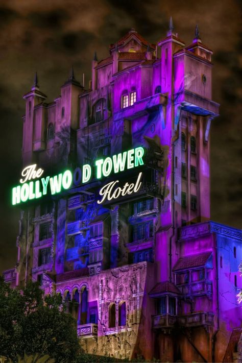 Tower of Terror Hollywood Tower Of Terror, Haunted Carnival, Hollywood Tower Hotel, Hollywood Tower, Disney Canvas Art, Disney Sign, Disney Photo Ideas, Disney Rides, Disney World Florida