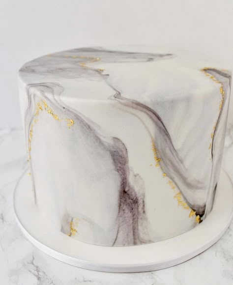 Marble Cakes Birthday, Marble Cake Design Birthday, Marble Cake Decoration, Black And White Marble Cake, Marble Cake Design, Marble Effect Cake, 50th Birthday Party Food, Marble Fondant Cake, Marble Birthday Cake