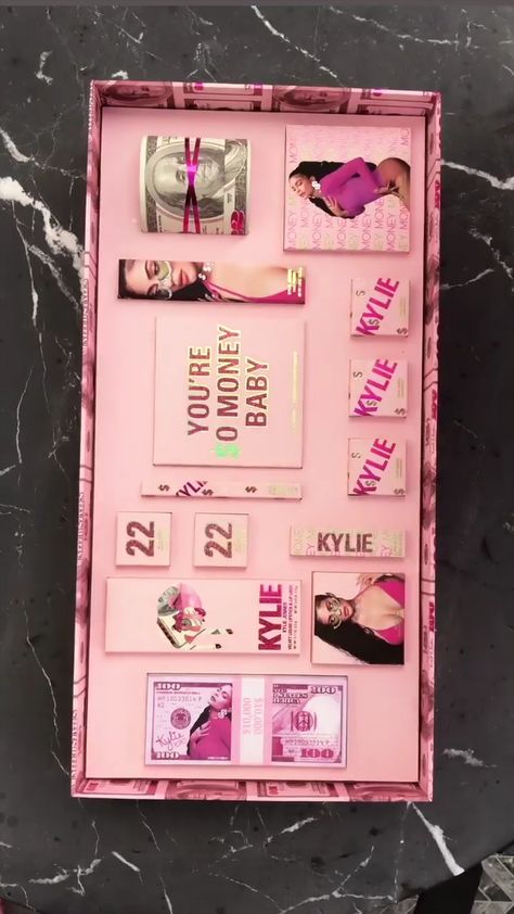 Mac Brave, What Is Makeup, Mac Velvet Teddy, Kylie Makeup, Kylie Jenner Lipstick, Kylie Jenner Makeup, Makeup Package, Kylie Cosmetic, King Kylie