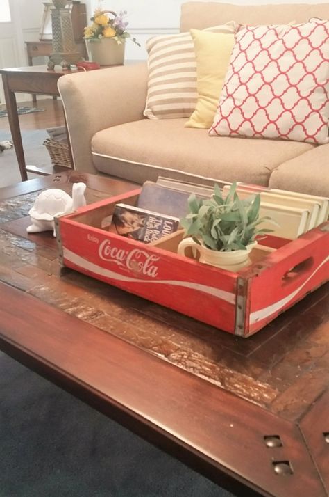 Repurposed Coca Cola Boxes - DIY Inspired Coke Crate Ideas, Crate Decor, Coca Cola Decor, Boxes Diy, Old Crates, Crate Ideas, Crate Shelves, Coke Cola, Coca Cola Vintage