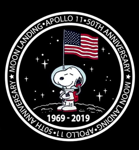 1969-2019 50th Anniversary Snoopy Comics, Apollo Program, Peanut Gang, Peanuts Comic Strip, Nasa Apollo, Snoopy Funny, Peanuts Cartoon, Snoopy Images, Snoopy Wallpaper