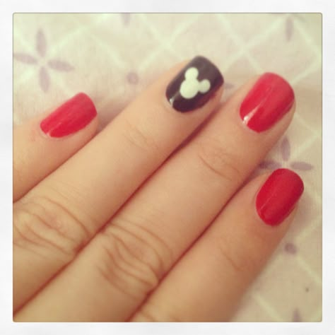 Simple mickey disney nails manicure red black white Mickey Mouse Nail Design, Simple Disney Nails, Mickey Mouse Nail Art, Mouse Nails, Disney Nail Designs, Mickey Mouse Nails, Minnie Mouse Nails, Disney Nail Art, Mickey Nails