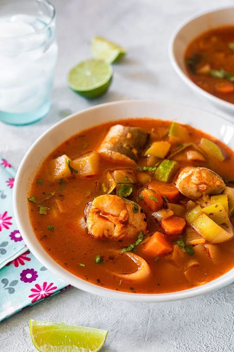 Talipia Soup Recipes, Catfish Soup Mexican, Mexican Seafood Recipes Authentic, Spanish Seafood Soup, Spanish Fish Soup, Best Fish Soup Recipe, Fish Caldo Recipe, Shrimp And Fish Soup, Fish And Shrimp Soup Mexican