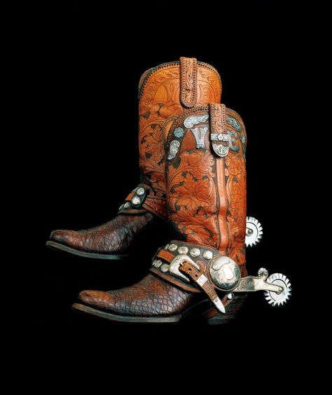 R.271.01 A-B - National Cowboy & Western Heritage Museum Cowboy Wear, Custom Spurs, Western Spurs, Western Boot Outfit, Cowboy Attire, Boot Art, Cowboy Spurs, Western Boots Outfit, Tall Western Boot