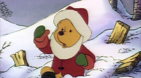 Medium Widget Christmas, Christmas Cartoon Pfp, Christmas Wallpapers For Laptop, Christmas Aesthetic Horizontal, Christmas Pfp Aesthetic Cartoon, Winter Desktop Wallpaper, Xmas Pfp, Pooh Christmas, Winnie The Pooh Cartoon