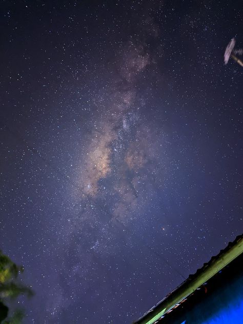 Astrophotography with phone Space And Astronomy, Milky Way, Astronomy, Astrology, Stars, Beauty, Quick Saves, Nature