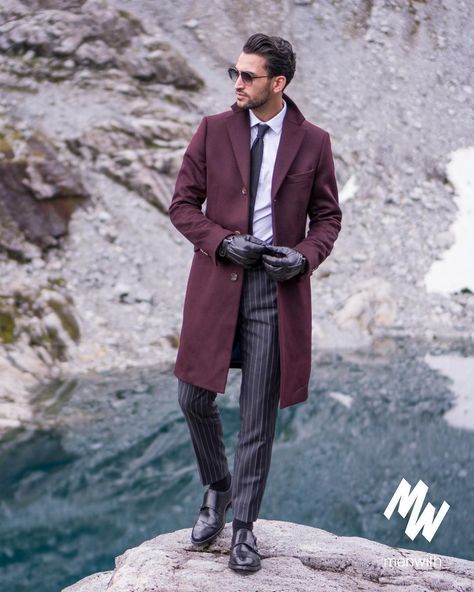 On Her Majesty’s Secret Service 🕶 thanks for the feature my friends @menwithclass _______________________________ #thebrazilianstyle Burgundy Trench Coat, Minimal Street Style, Trench Coat Outfit, Experience Life, Coat Outfit, Trench Coat Men, Mens Style Guide, Trendy Fashion Outfits, Wedding Suits Men